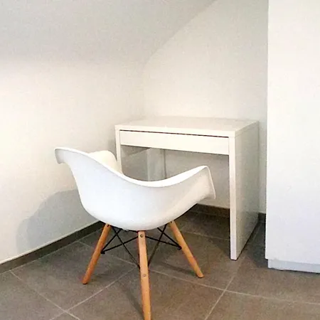 Apartamento Flexappart Gosselies-charleroi Airport Charleroi